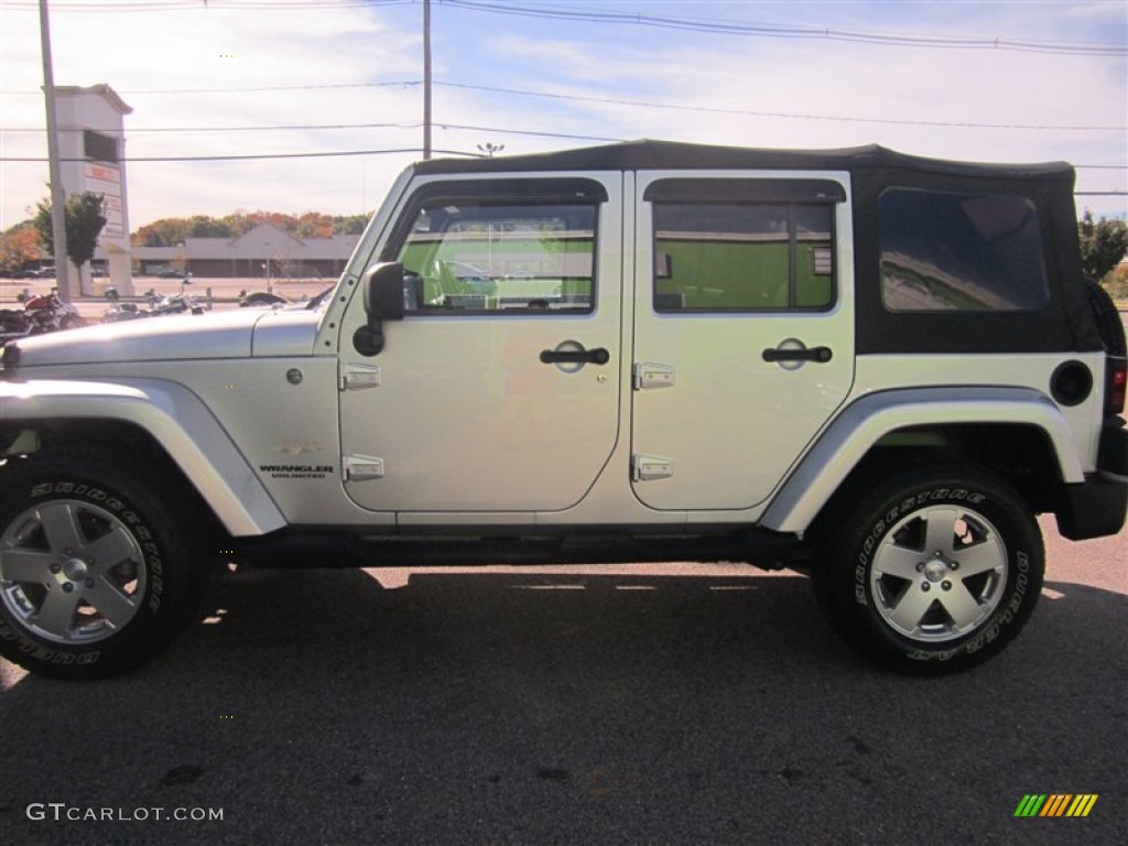 Bright Silver Metallic Jeep Wrangler Unlimited