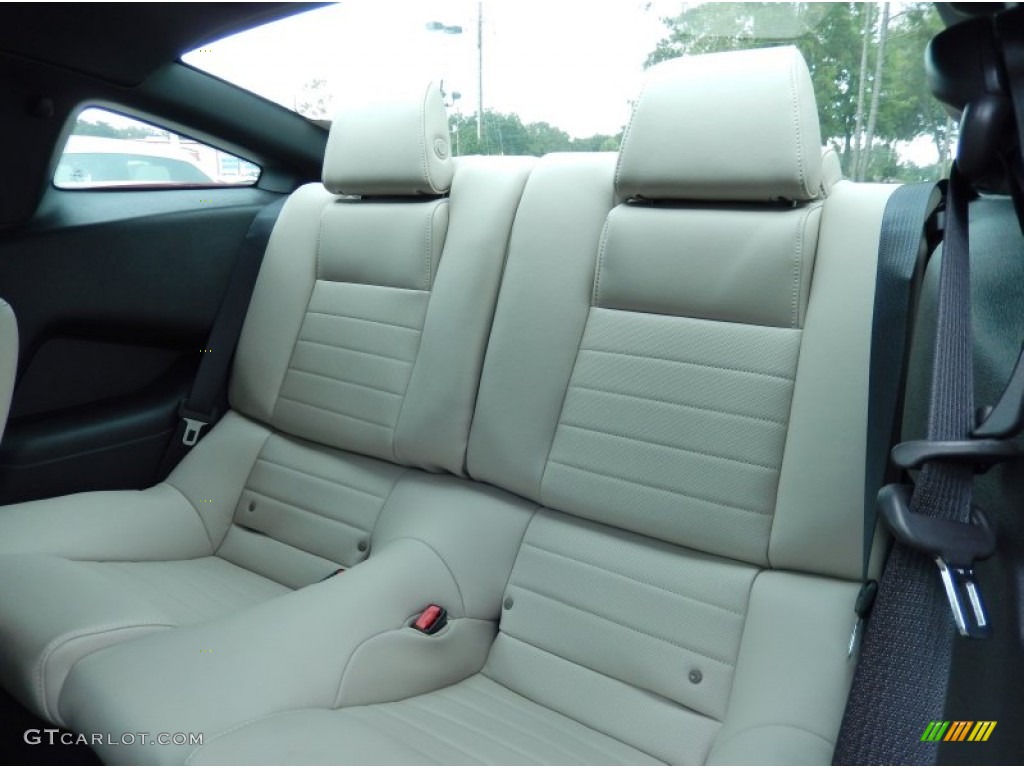 2014 Ford Mustang V6 Mustang Club of America Edition Coupe Rear Seat Photo #86571121