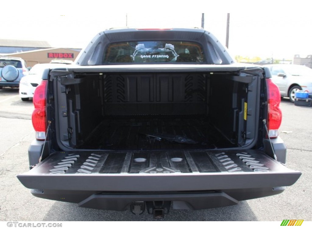 2004 Avalanche 1500 4x4 - Dark Blue Metallic / Dark Charcoal photo #16