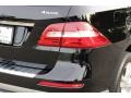 Black - ML 350 4Matic Photo No. 22