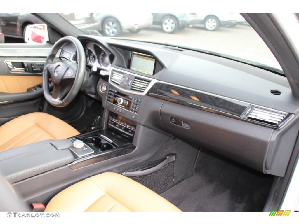 2011 Mercedes-Benz E 350 4Matic Sedan Natural Beige/Black Dashboard Photo #86573601