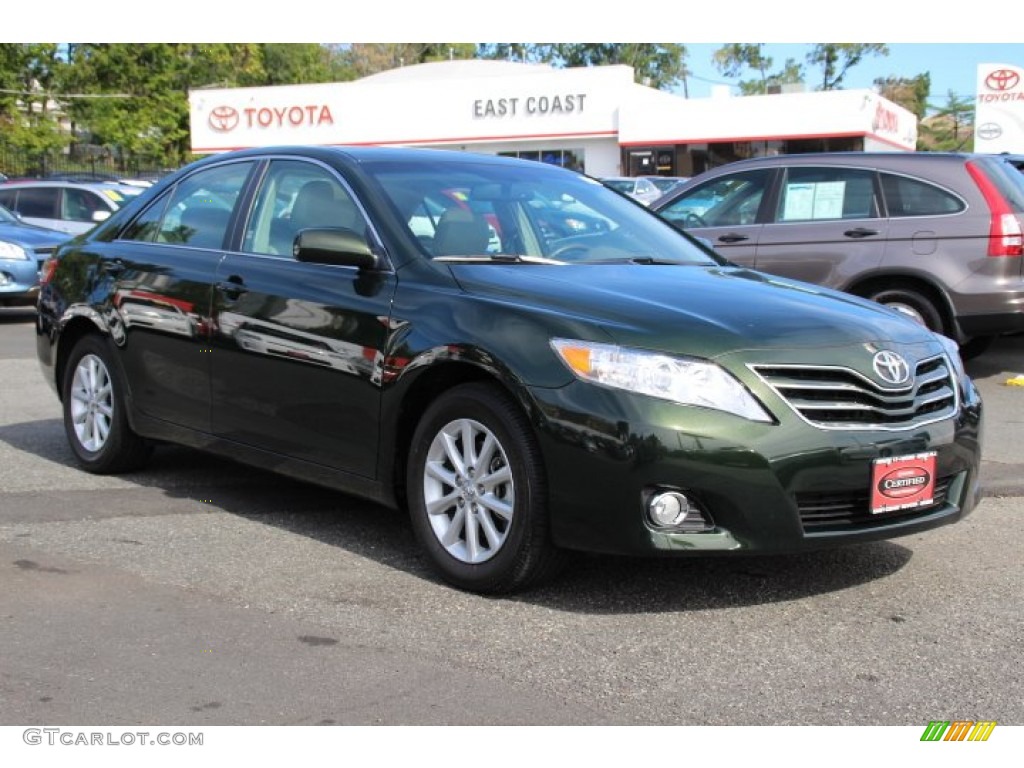 2011 Camry XLE V6 - Spruce Green Mica / Bisque photo #1