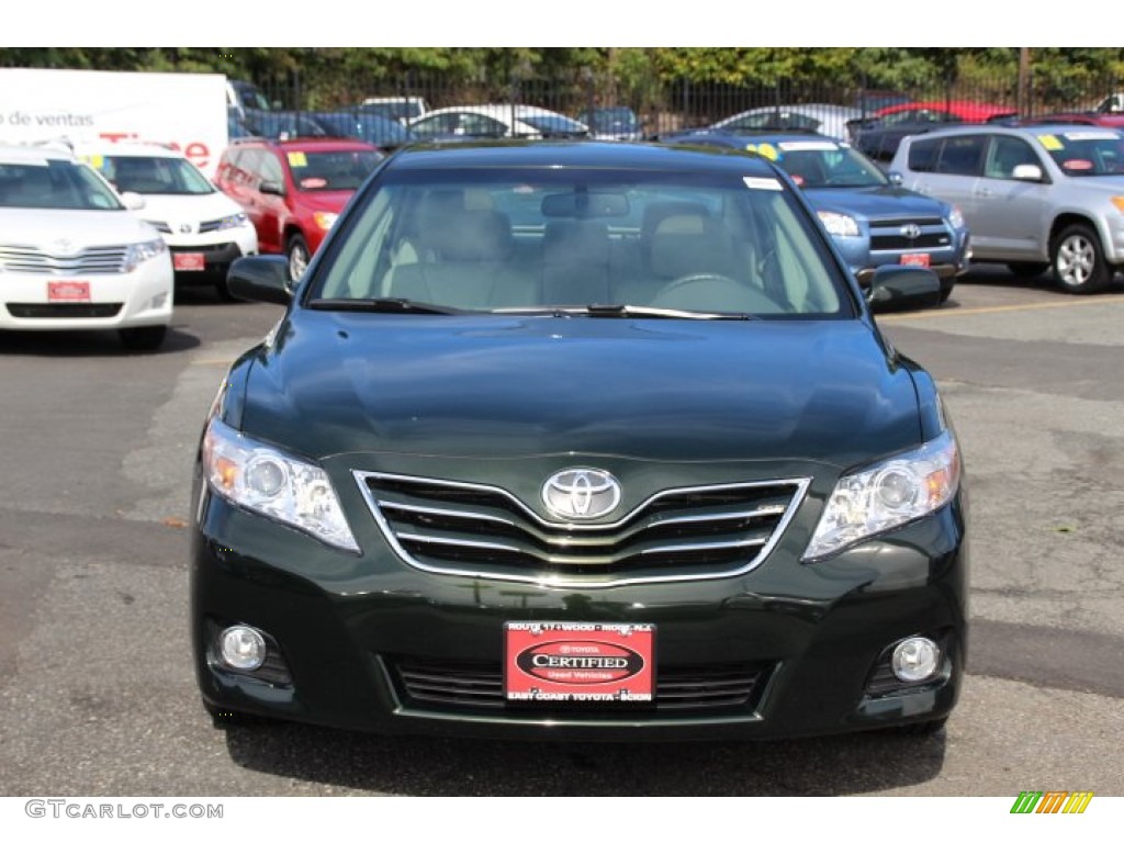 2011 Camry XLE V6 - Spruce Green Mica / Bisque photo #2