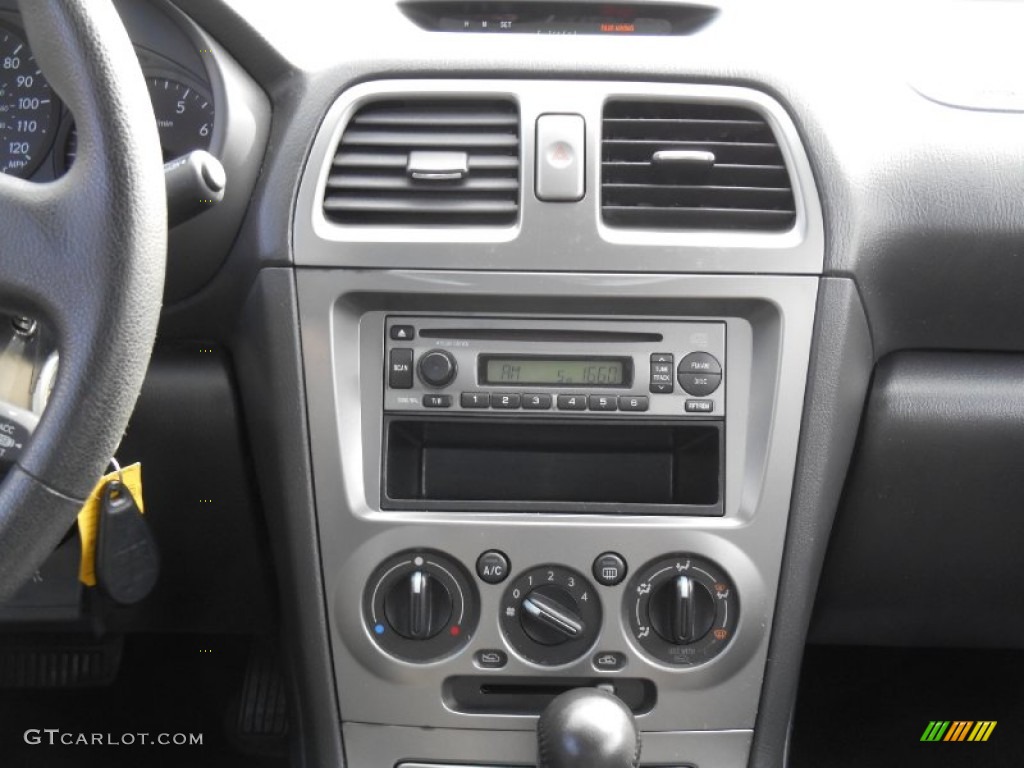 2006 Impreza 2.5i Sedan - Crystal Gray Metallic / Anthracite Black photo #10