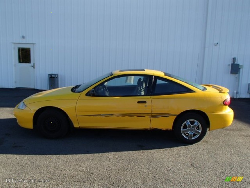 2003 Cavalier Coupe - Yellow / Graphite Gray photo #1