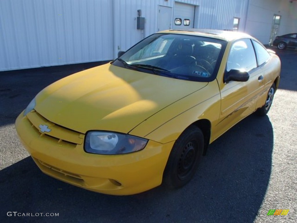 2003 Cavalier Coupe - Yellow / Graphite Gray photo #2