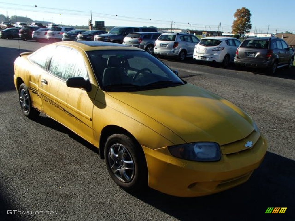2003 Cavalier Coupe - Yellow / Graphite Gray photo #4