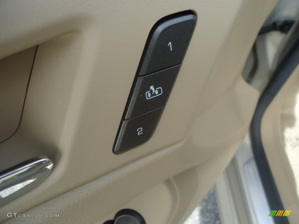 2008 CTS 4 AWD Sedan - Gold Mist / Cashmere/Cocoa photo #26