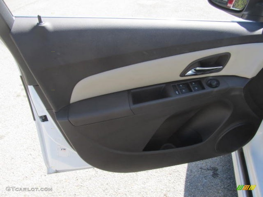 2013 Cruze LTZ - Summit White / Cocoa/Light Neutral photo #11