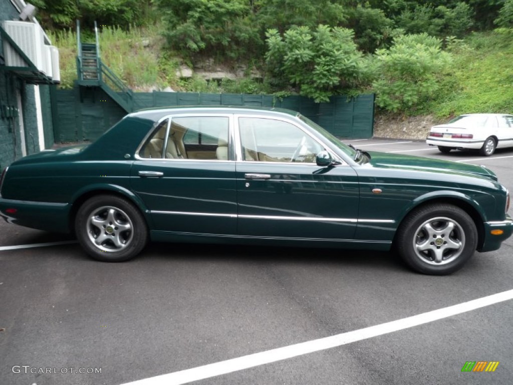 Mulsanne Green 1999 Bentley Arnage Standard Arnage Model Exterior Photo #86586075