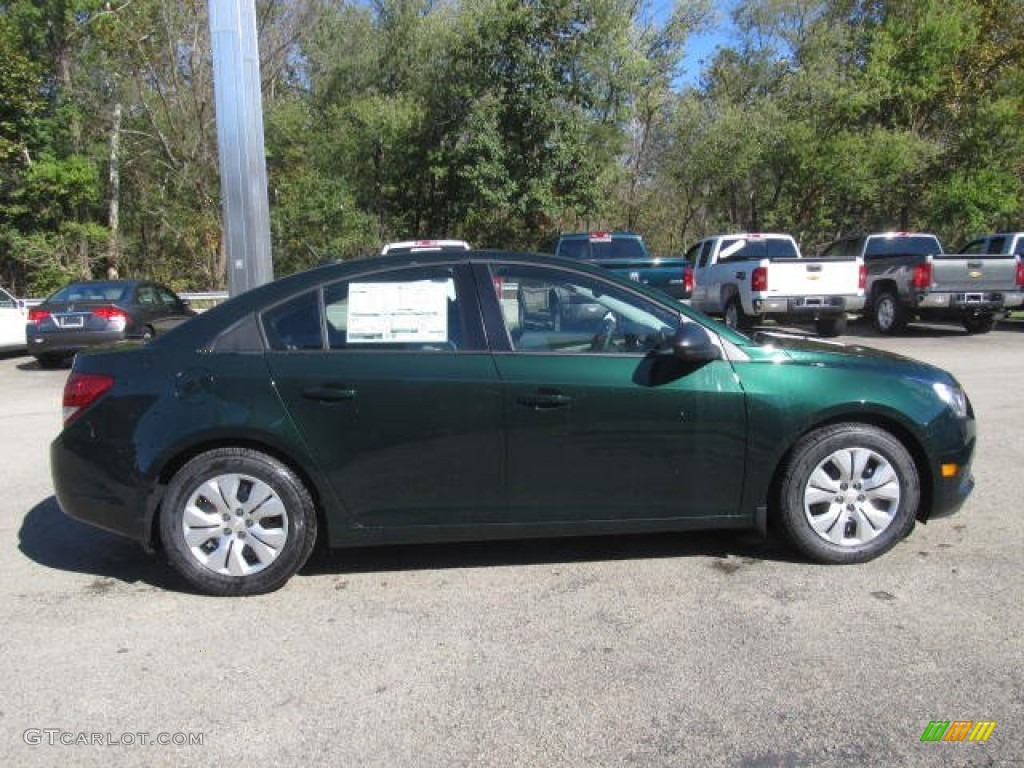2014 Cruze LS - Rainforest Green Metallic / Jet Black/Medium Titanium photo #7