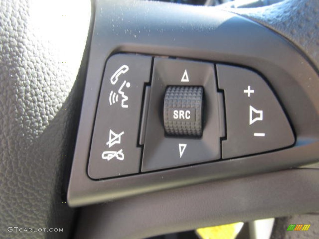 2014 Cruze LS - Rainforest Green Metallic / Jet Black/Medium Titanium photo #18