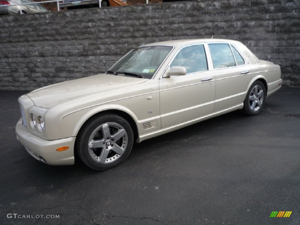 Arctica 2007 Bentley Arnage T Exterior Photo #86588022