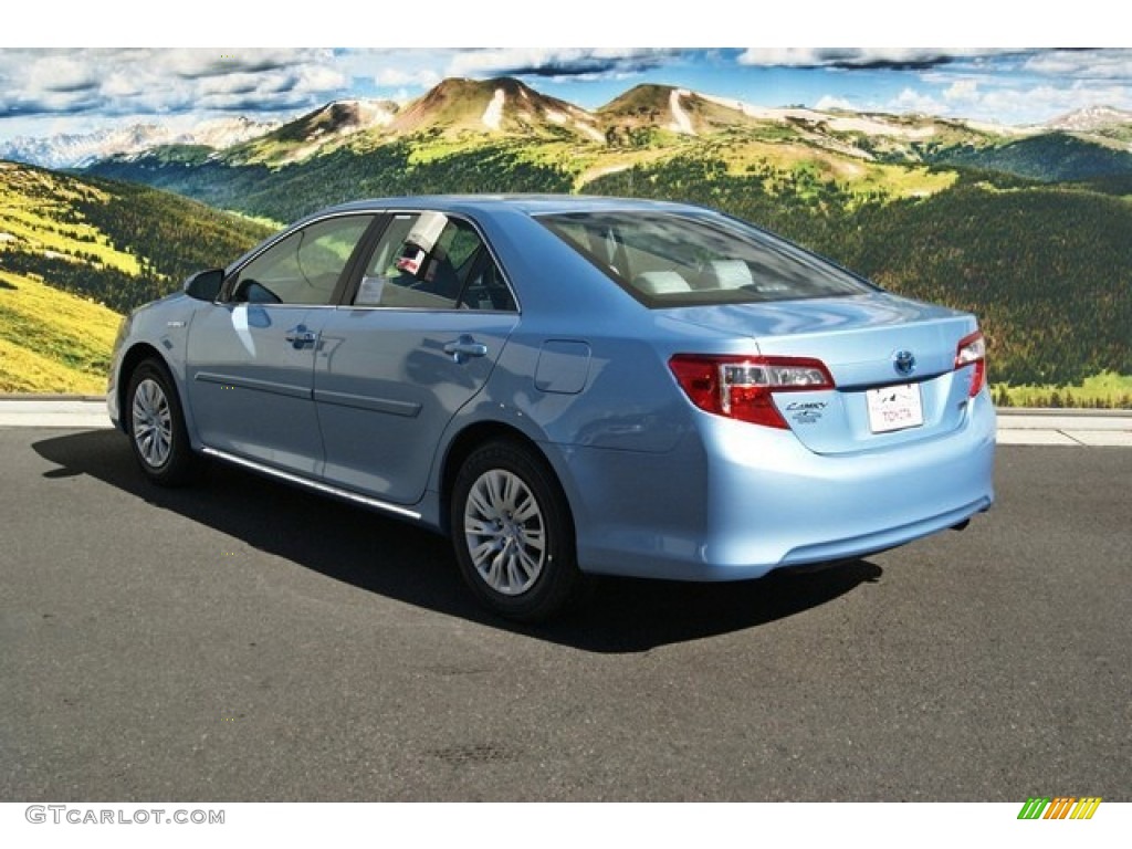 2014 Camry Hybrid LE - Clearwater Blue Metallic / Ash photo #3