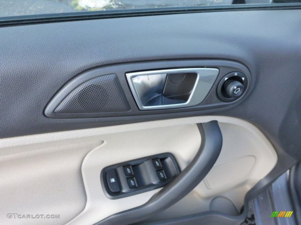 2014 Fiesta SE Hatchback - Storm Gray / Medium Light Stone photo #11
