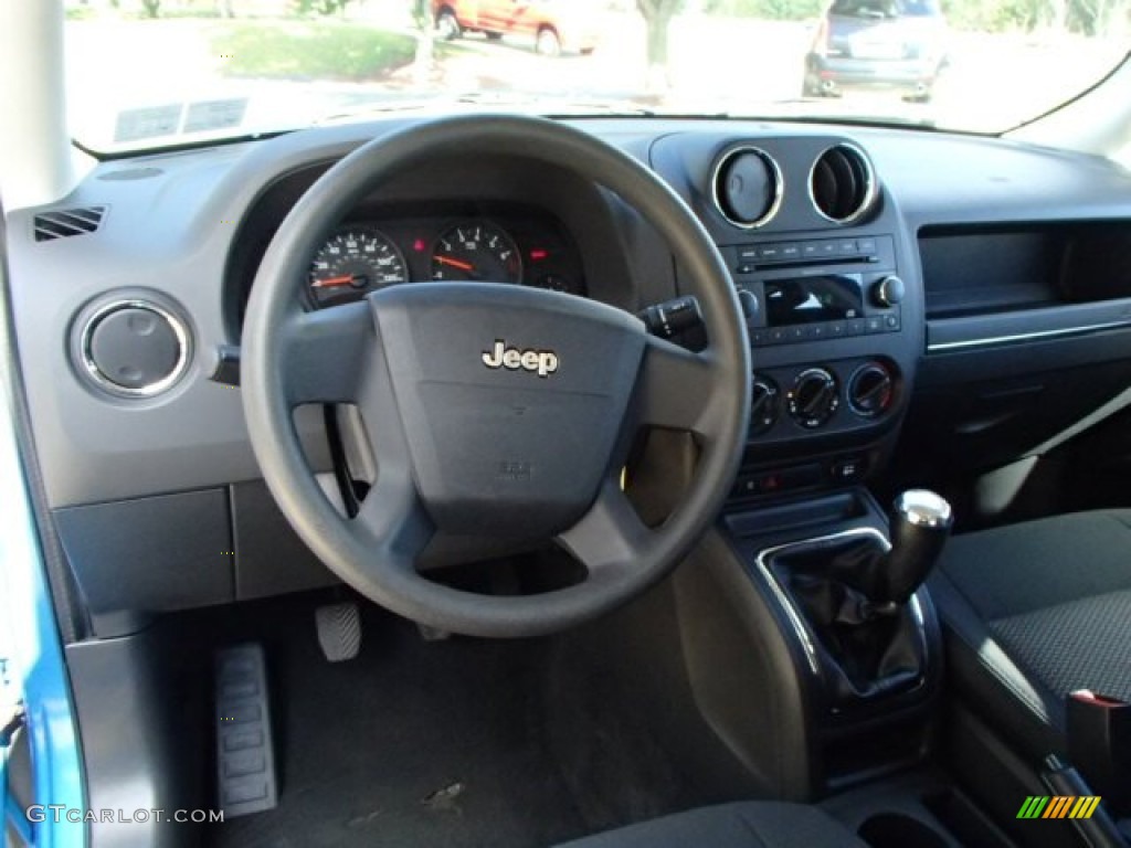 2009 Patriot Sport - Surf Blue Pearl / Dark Slate Gray/Medium Slate Gray photo #14