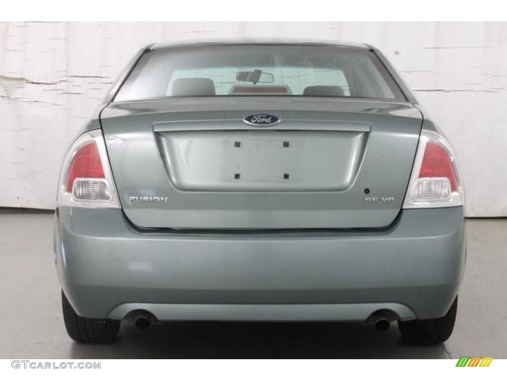 2006 Fusion SE V6 - Titanium Green Metallic / Medium Light Stone photo #8