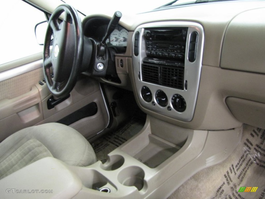 2003 Mountaineer Convenience AWD - Oxford White / Medium Dark Parchment photo #25
