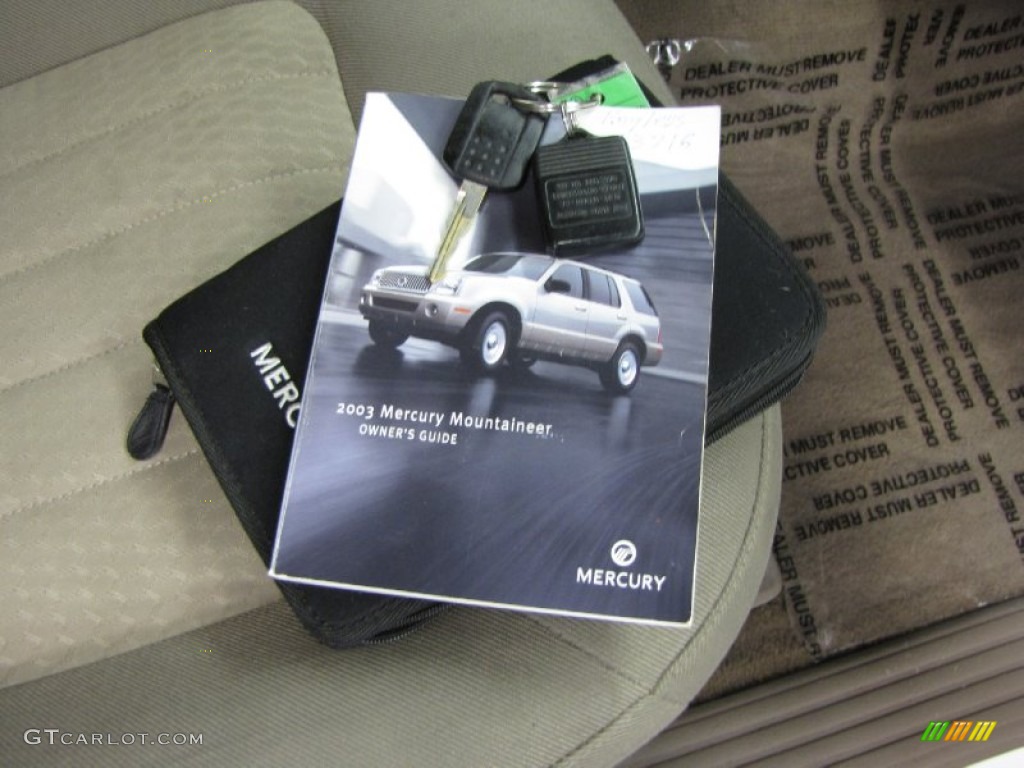 2003 Mountaineer Convenience AWD - Oxford White / Medium Dark Parchment photo #31