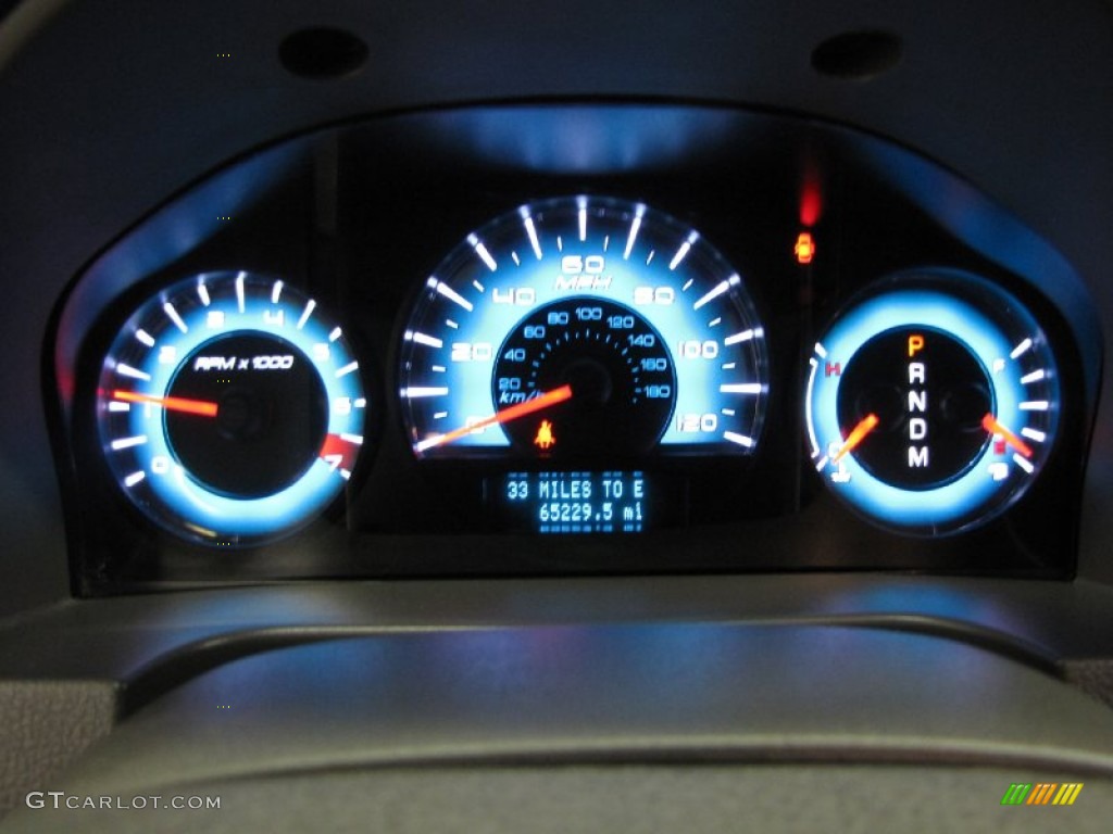 2010 Fusion SEL V6 - Brilliant Silver Metallic / Charcoal Black photo #20