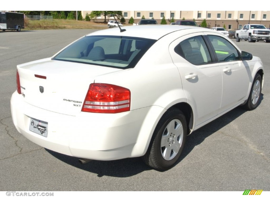 2010 Avenger SXT - White Gold / Dark Slate Gray photo #5