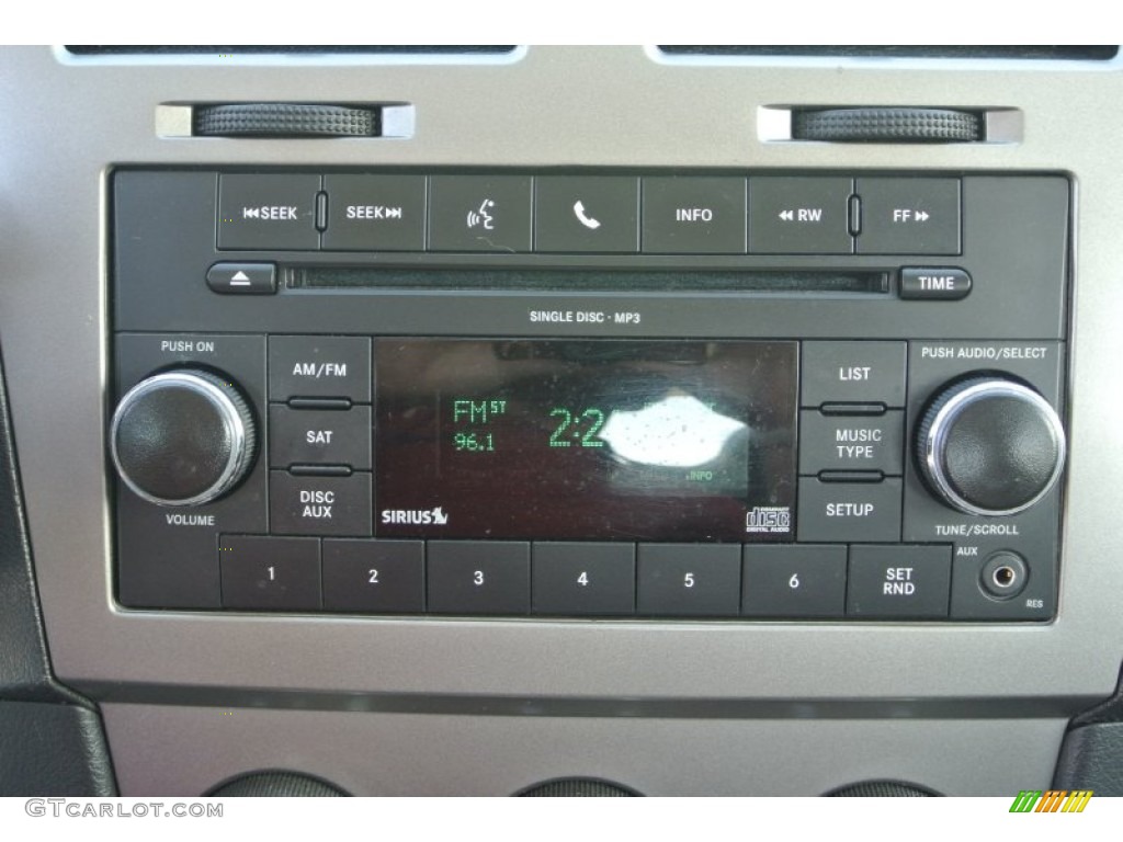 2010 Avenger SXT - White Gold / Dark Slate Gray photo #13