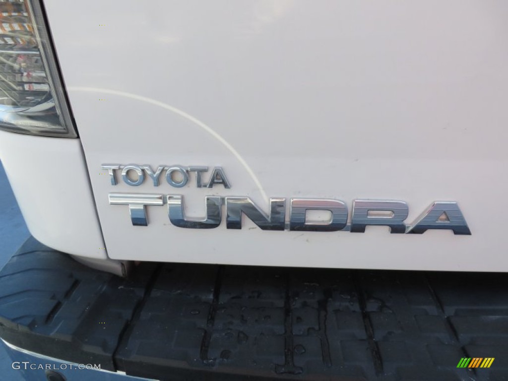 2007 Tundra Limited Double Cab - Super White / Beige photo #26