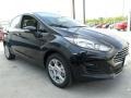Tuxedo Black - Fiesta SE Sedan Photo No. 7