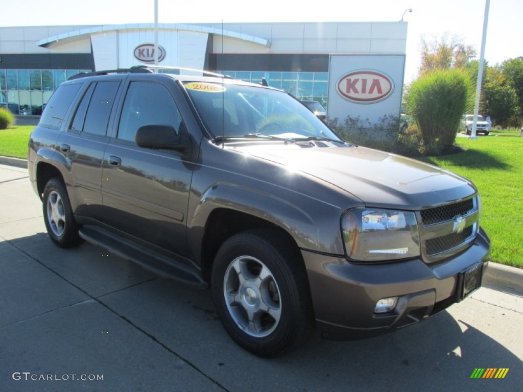 2008 TrailBlazer LT 4x4 - Desert Brown Metallic / Ebony photo #1