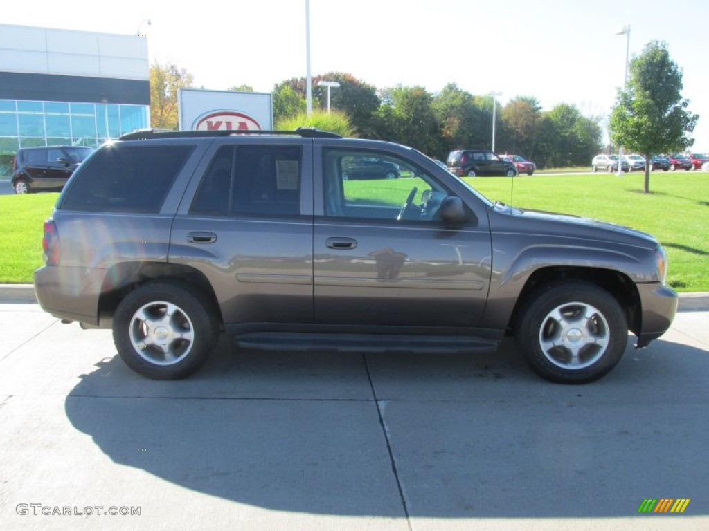 2008 TrailBlazer LT 4x4 - Desert Brown Metallic / Ebony photo #2