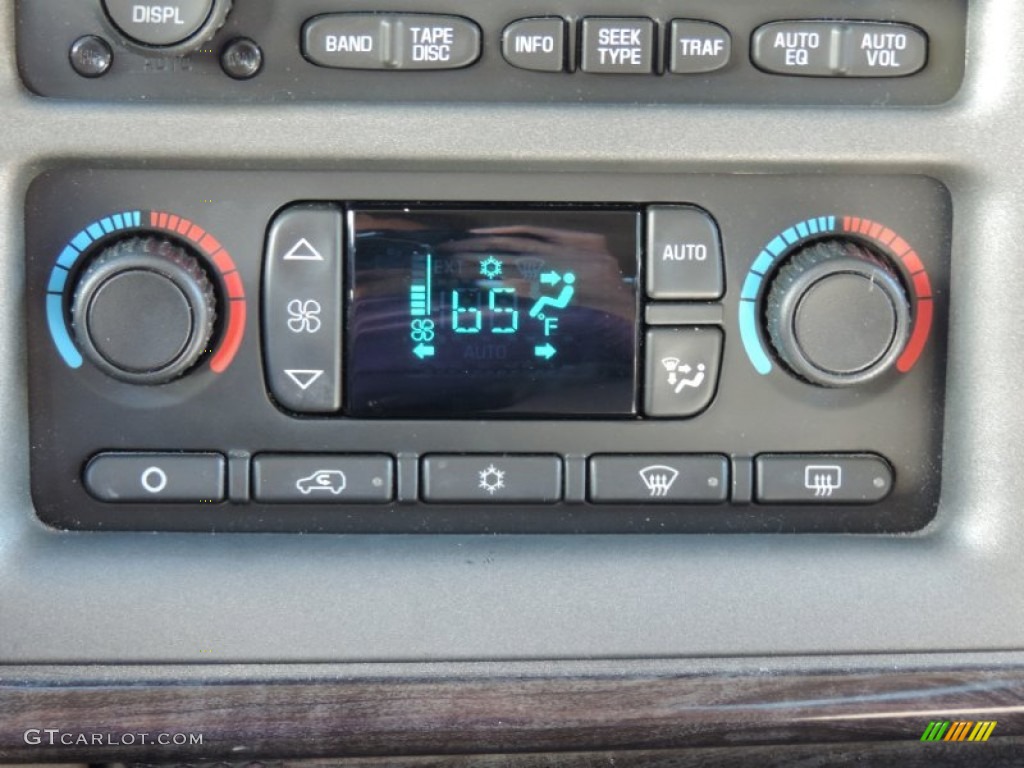 2004 Yukon Denali AWD - Silver Birch Metallic / Sandstone photo #20
