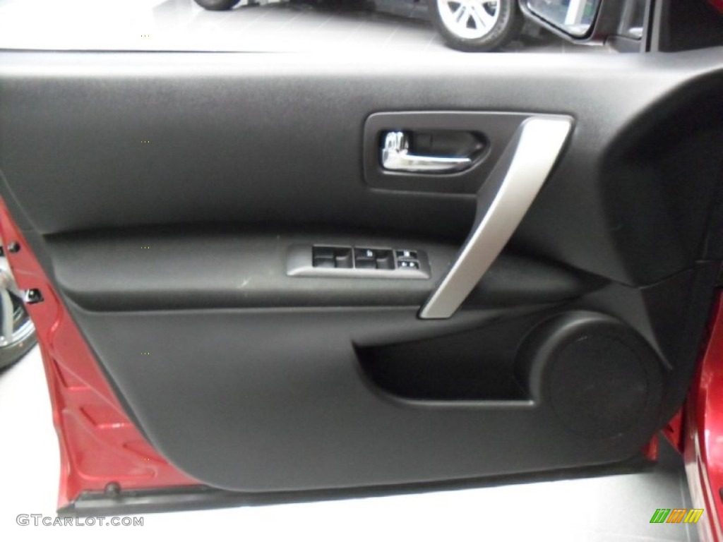 2008 Rogue S AWD - Venom Red Pearl / Black photo #26