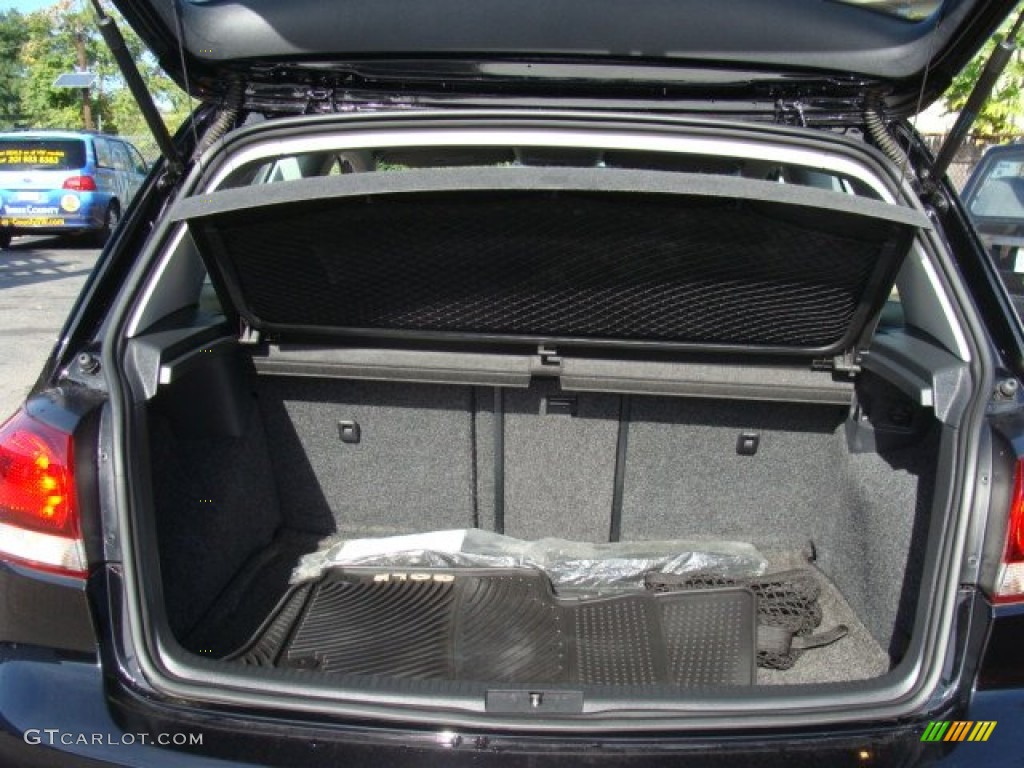 2011 Volkswagen Golf 2 Door Trunk Photo #86609223