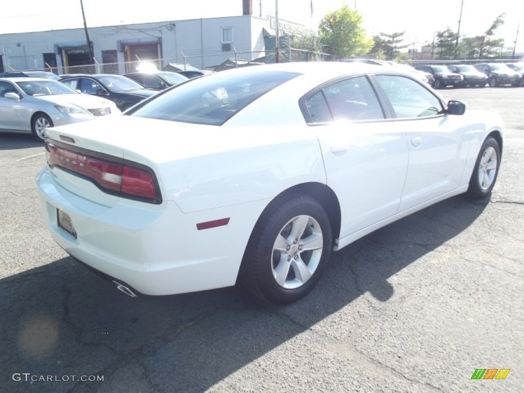 2013 Charger SE - Ivory Pearl / Black photo #3