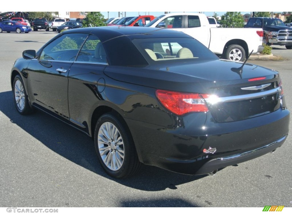 2014 200 Limited Convertible - Black Clear Coat / Black/Light Frost Beige photo #4