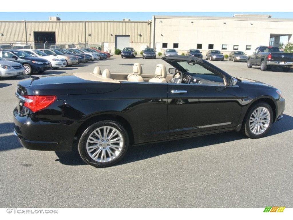 2014 200 Limited Convertible - Black Clear Coat / Black/Light Frost Beige photo #21