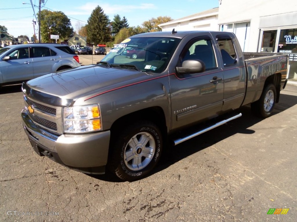 2009 Silverado 1500 LT Extended Cab 4x4 - Graystone Metallic / Ebony photo #7