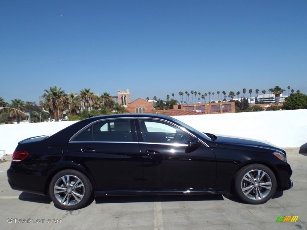 2014 E E250 BlueTEC Sedan - Black / Black photo #3