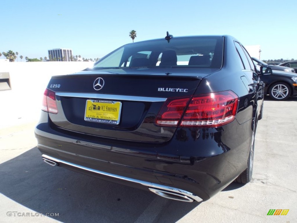 2014 E E250 BlueTEC Sedan - Black / Black photo #4