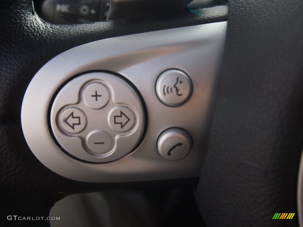 2010 Mini Cooper S Hardtop Controls Photo #86621428