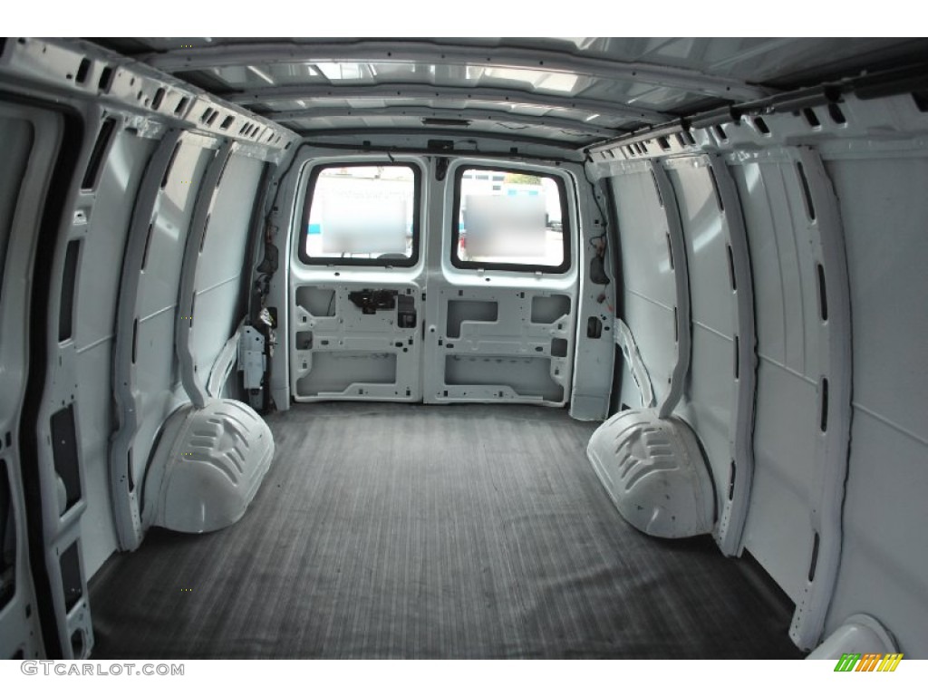 2013 Chevrolet Express 2500 Cargo Van Trunk Photos
