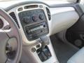 Millenium Silver Metallic - Highlander V6 4WD Photo No. 14