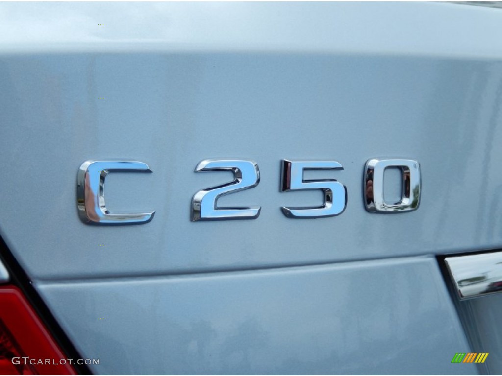 2014 Mercedes-Benz C 250 Coupe Marks and Logos Photos