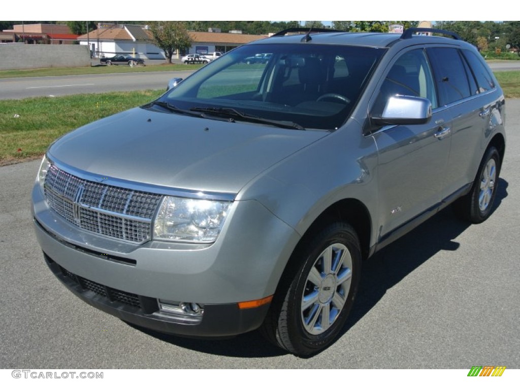 Pewter Metallic 2007 Lincoln MKX Standard MKX Model Exterior Photo #86630734