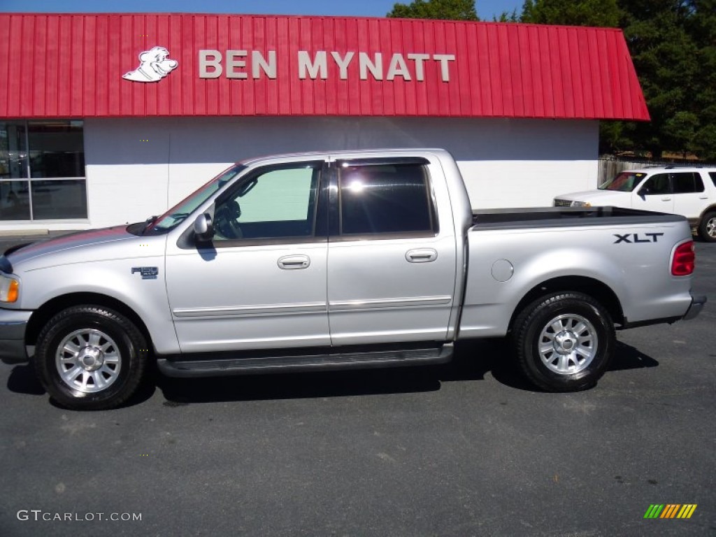 2003 F150 XLT SuperCrew - Silver Metallic / Medium Graphite Grey photo #1