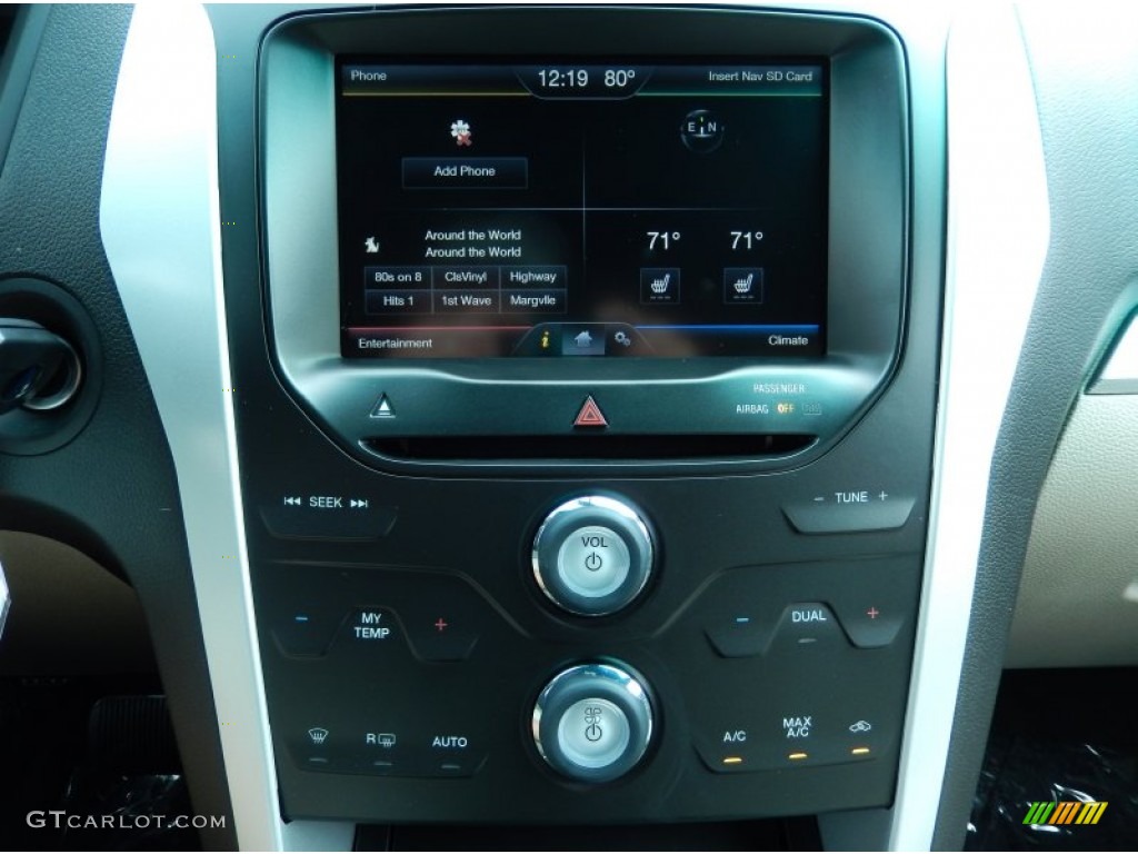 2014 Ford Explorer XLT Controls Photos
