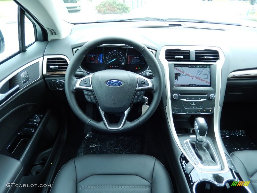 2014 Ford Fusion Energi SE Charcoal Black Dashboard Photo #86635591