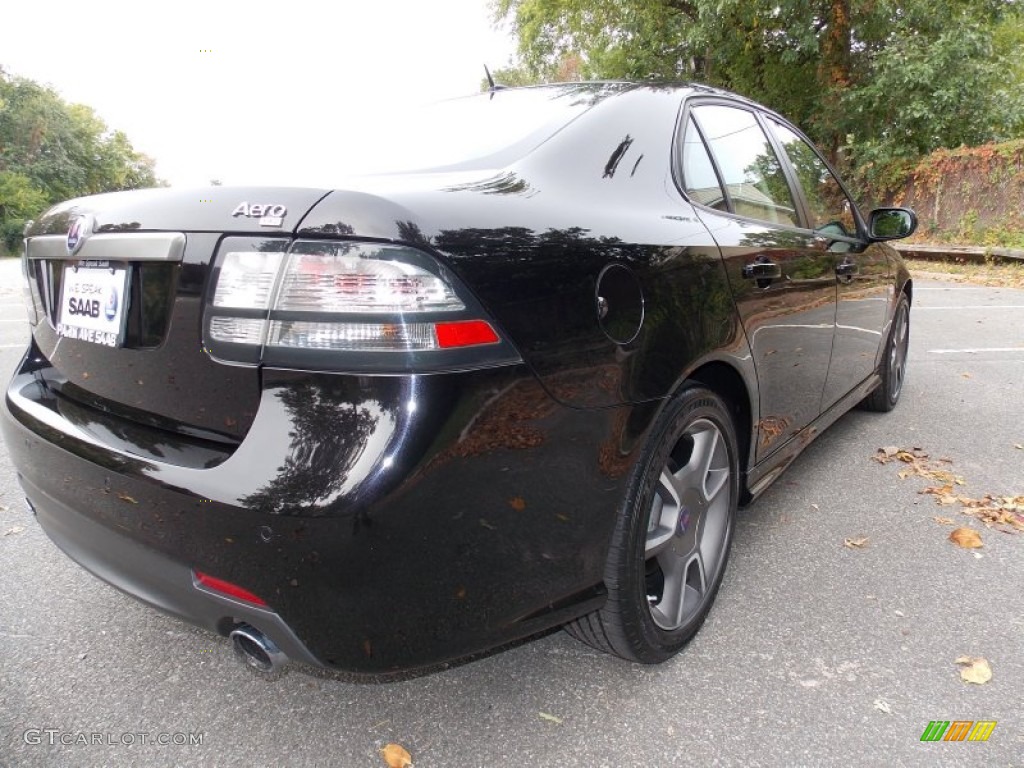 2010 9-3 Aero Sport Sedan XWD - Jet Black Metallic / Black photo #5