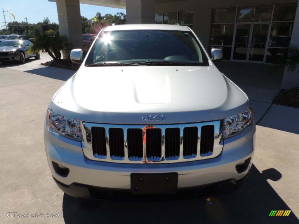 2012 Grand Cherokee Laredo 4x4 - Bright Silver Metallic / Black photo #2