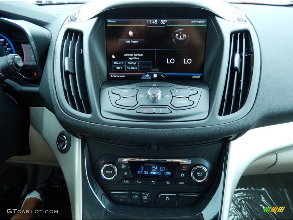 2013 Ford C-Max Energi Controls Photo #86637913